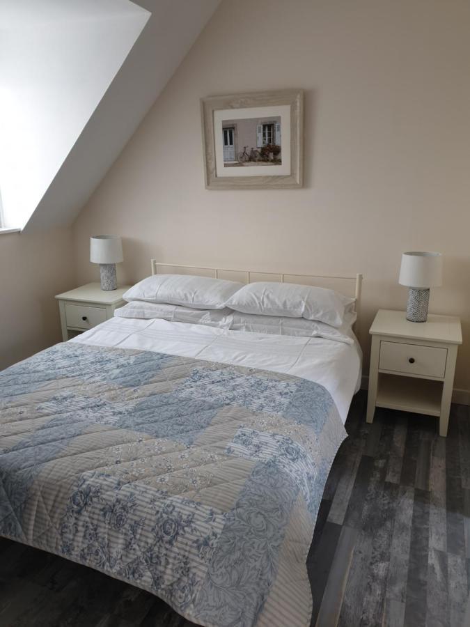 Le Petit Dragon Bed & Breakfast Plumaudan Eksteriør bilde